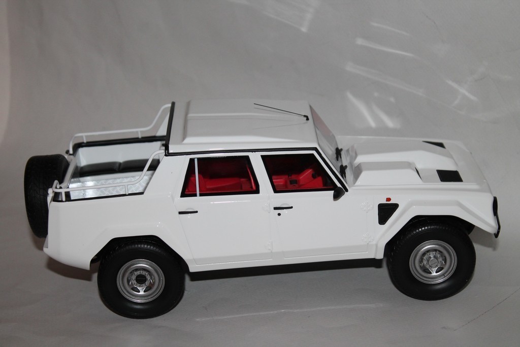 LAMBORGHINI LM002 1986 GT SPIRIT 1/18°