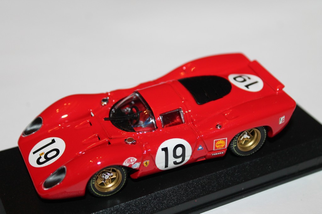 FERRARI 312P N°19 LM1969