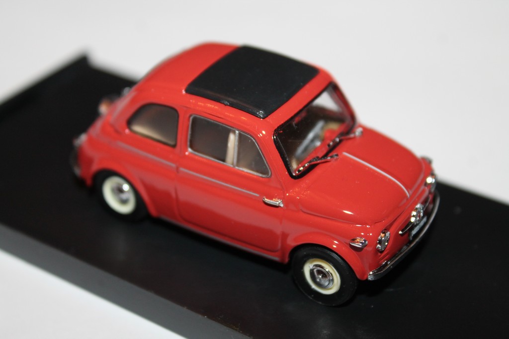 FIAT NUOVA 500 ROUGE CORAIL 1959 BRUMM 1/43°