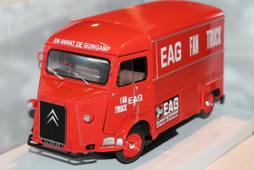 CITROEN TYPE H EAG FAN TRUCK SOLIDO 1/18°