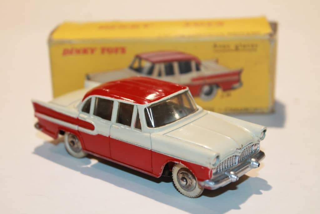 DINKY TOYS original : n° 24 K SIMCA VEDETTE  CHAMBORD  avec