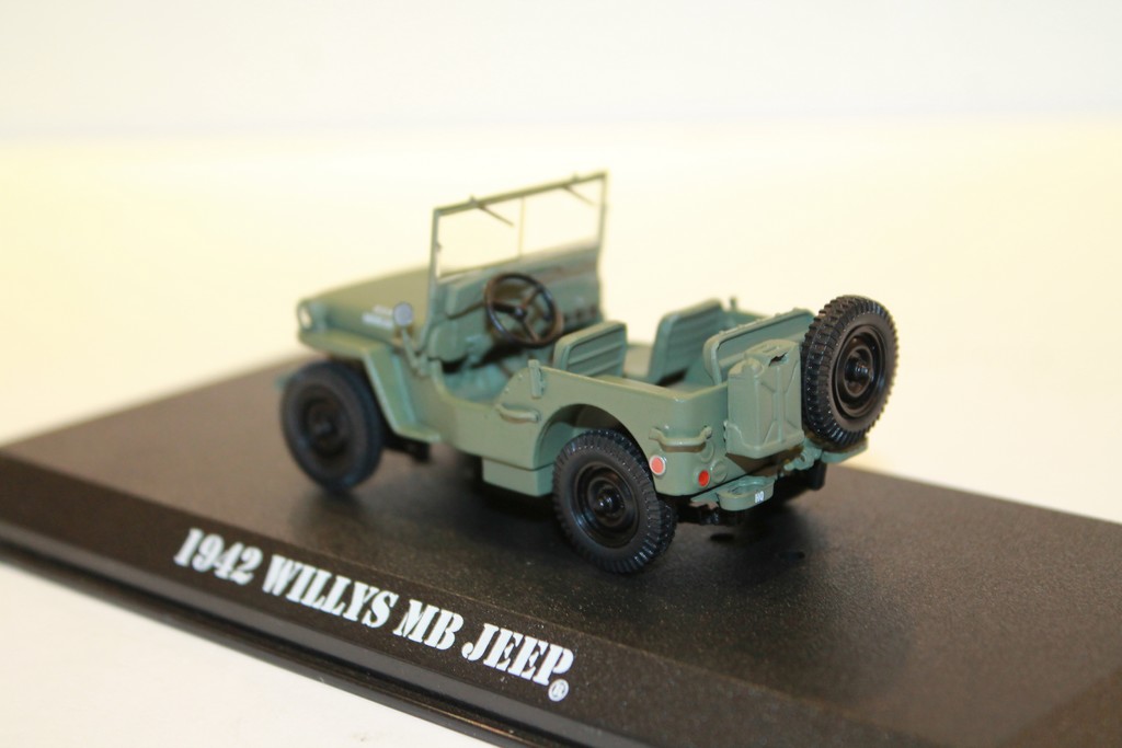 JEEP 1942 WILLYS MB MASH GREENLIGHT 1/43°