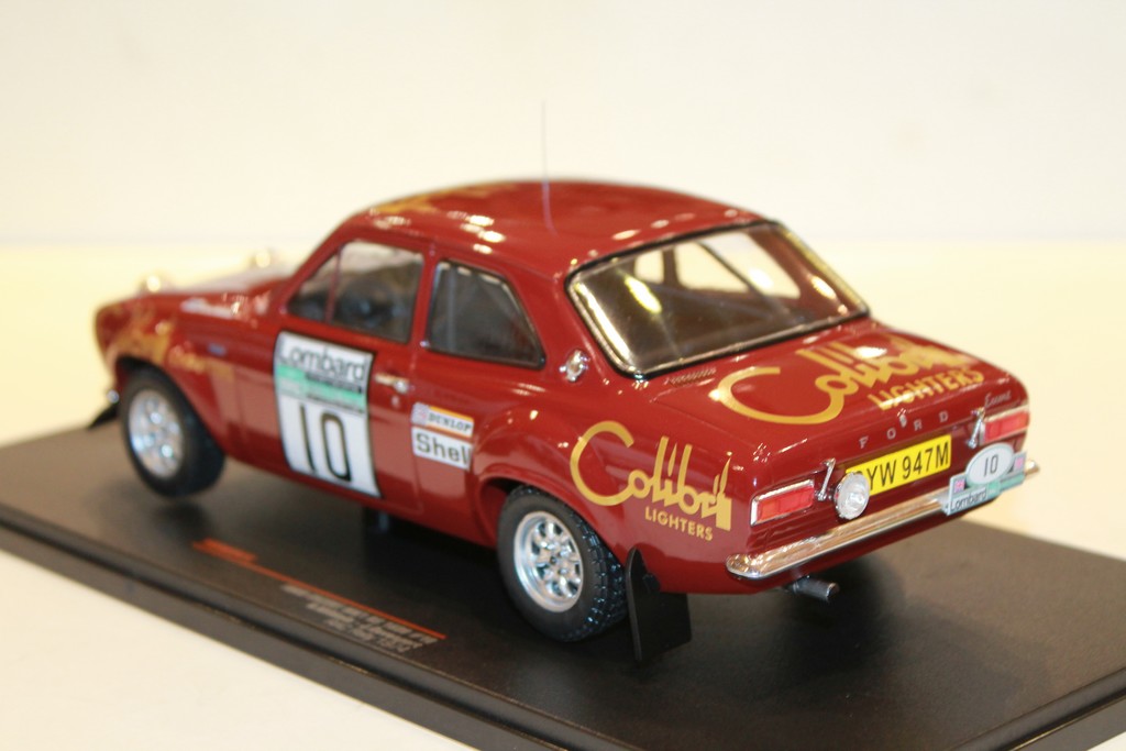 FORD ESCORT MK1 RS 1600 N°10 IXO 1/43°