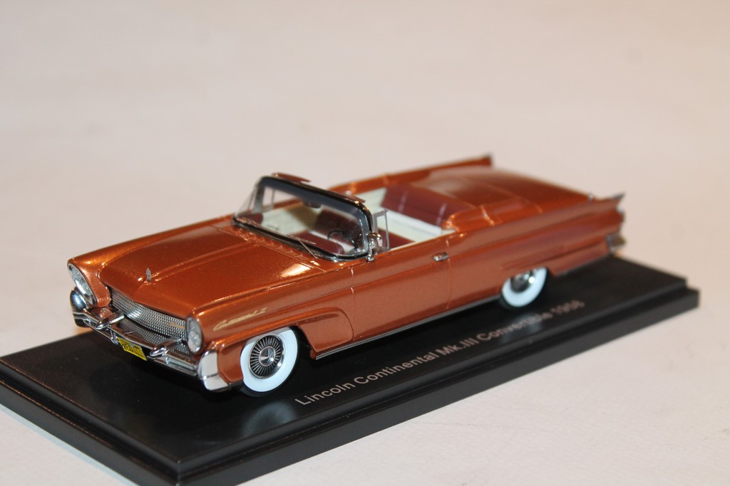 LINCOLN CONTINENTAL MK III GOLD 58 NEO 1/43°