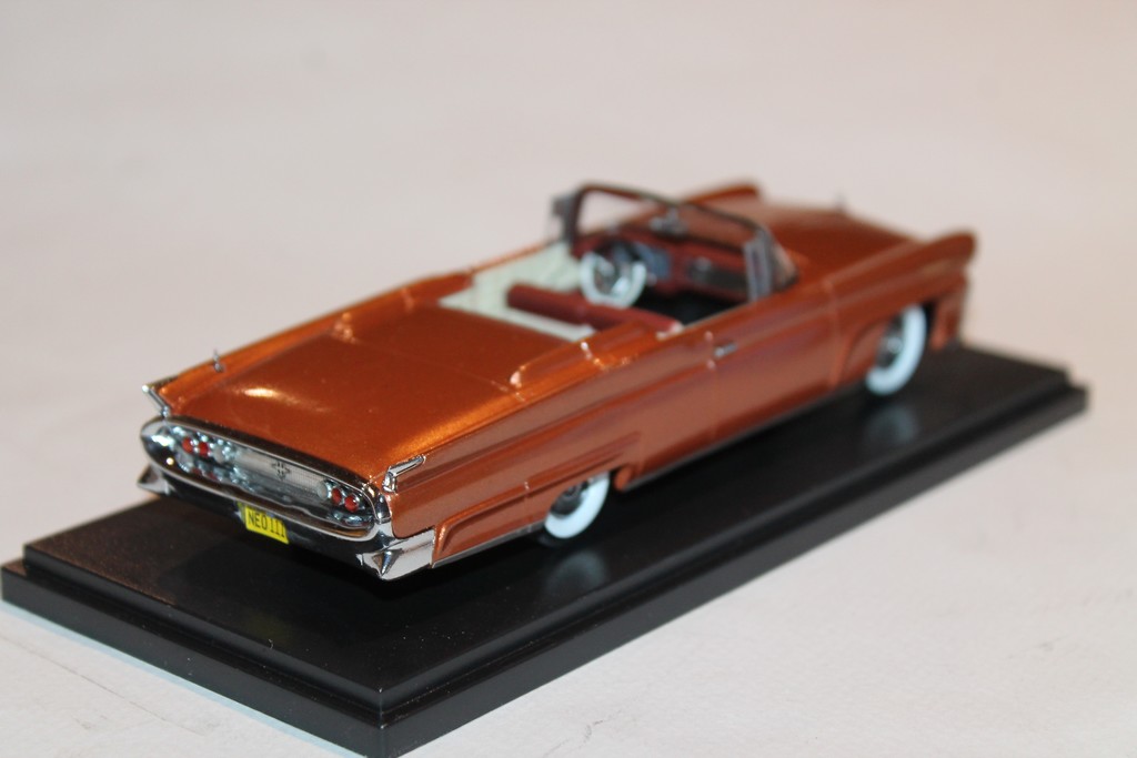 LINCOLN CONTINENTAL MK III GOLD 58 NEO 1/43°