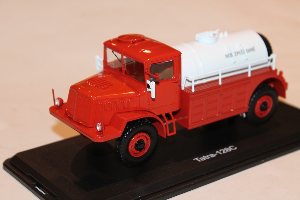 TATRA 128C CITERNE 1951 PREMIUM CLASSIXXS 1/43°