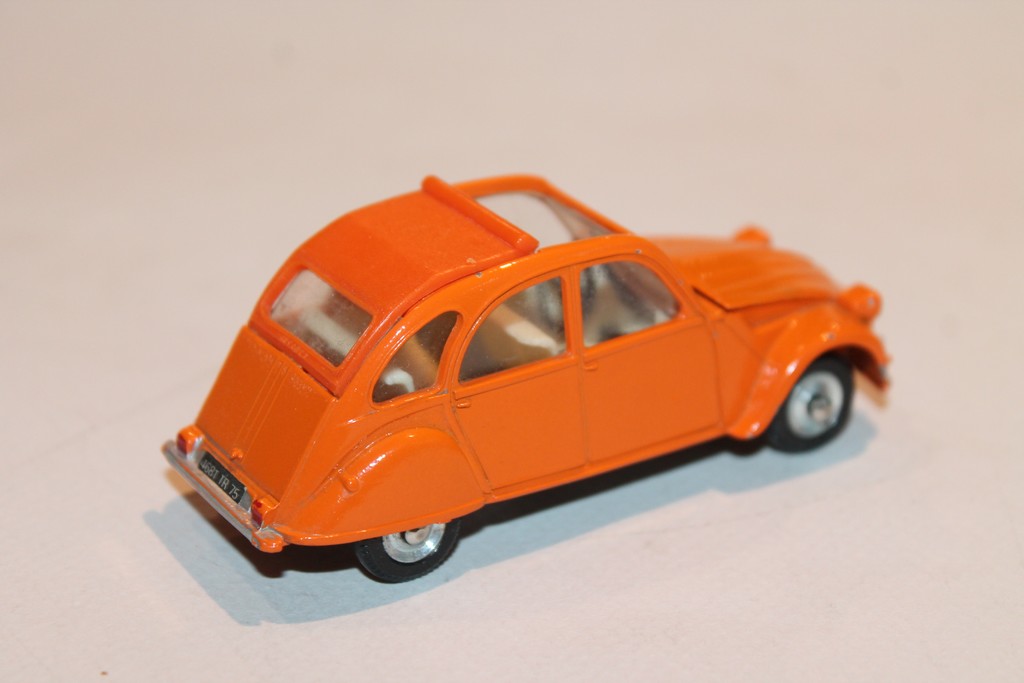 CITROEN 2CV ORANGE DINKY TOYS 1/43