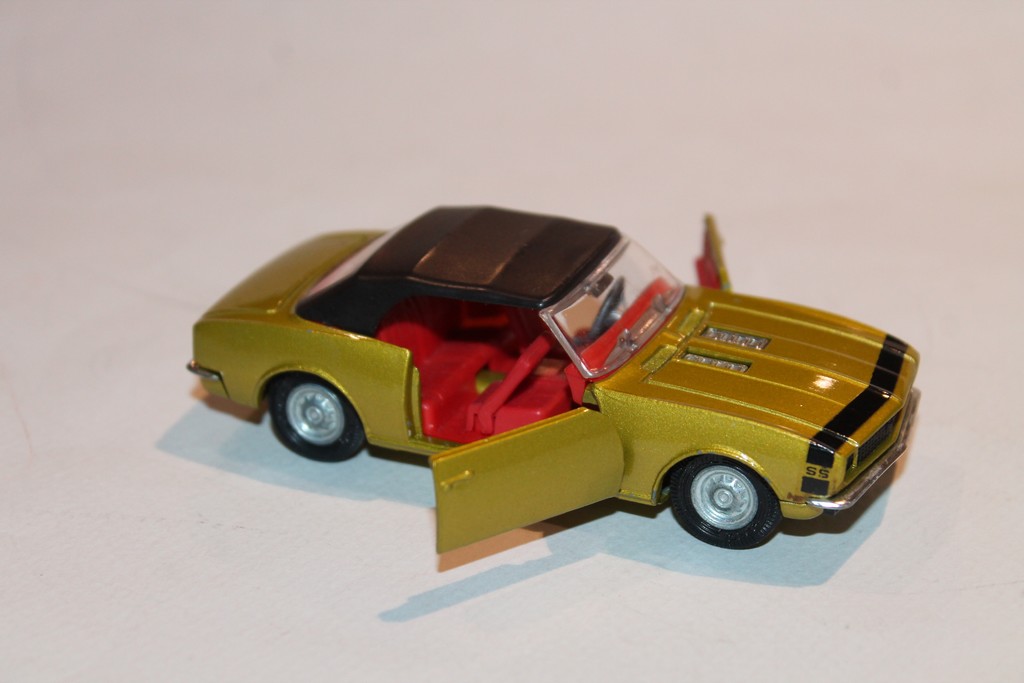 CHEVROLET CAMARO SS 360 1969 CORGI TOYS 1/43°