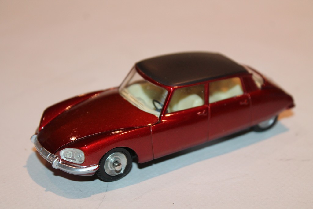 CITROEN DS 23 DINKY TOYS 1/43°