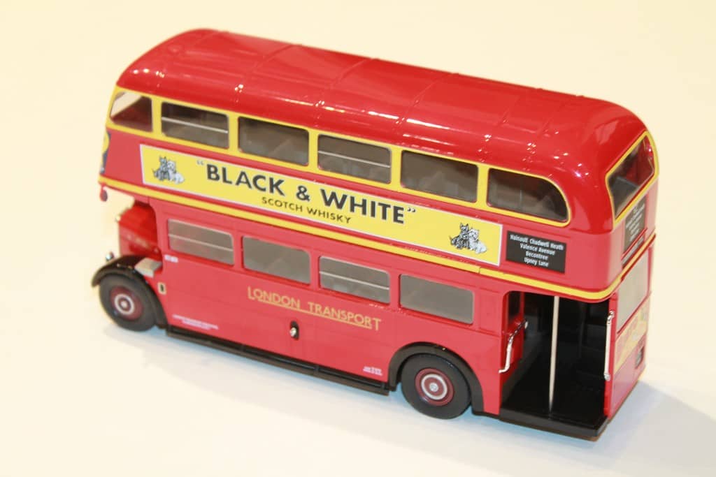 Autocollants Décalques Pour Bus AEC Regent III RT Au 1/43 (Ixo, Hachette) - Modèle RT3251 London - Neuf