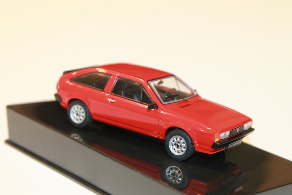 VW SCIROCCO II GT/GTI ROUGE 1981 IXO 1/43°