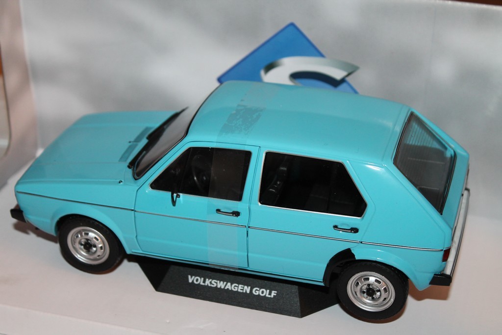 MODELE VW GOLF I SOLIDO 1/18