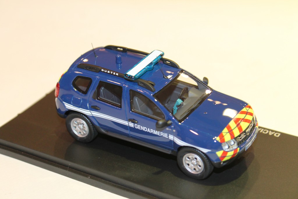 DACIA DUSTER GENDARMERIE ALARME 1/43°