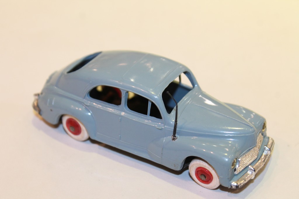 JOUET ANCIEN PEUGEOT 203 1957 NOREV 1/43