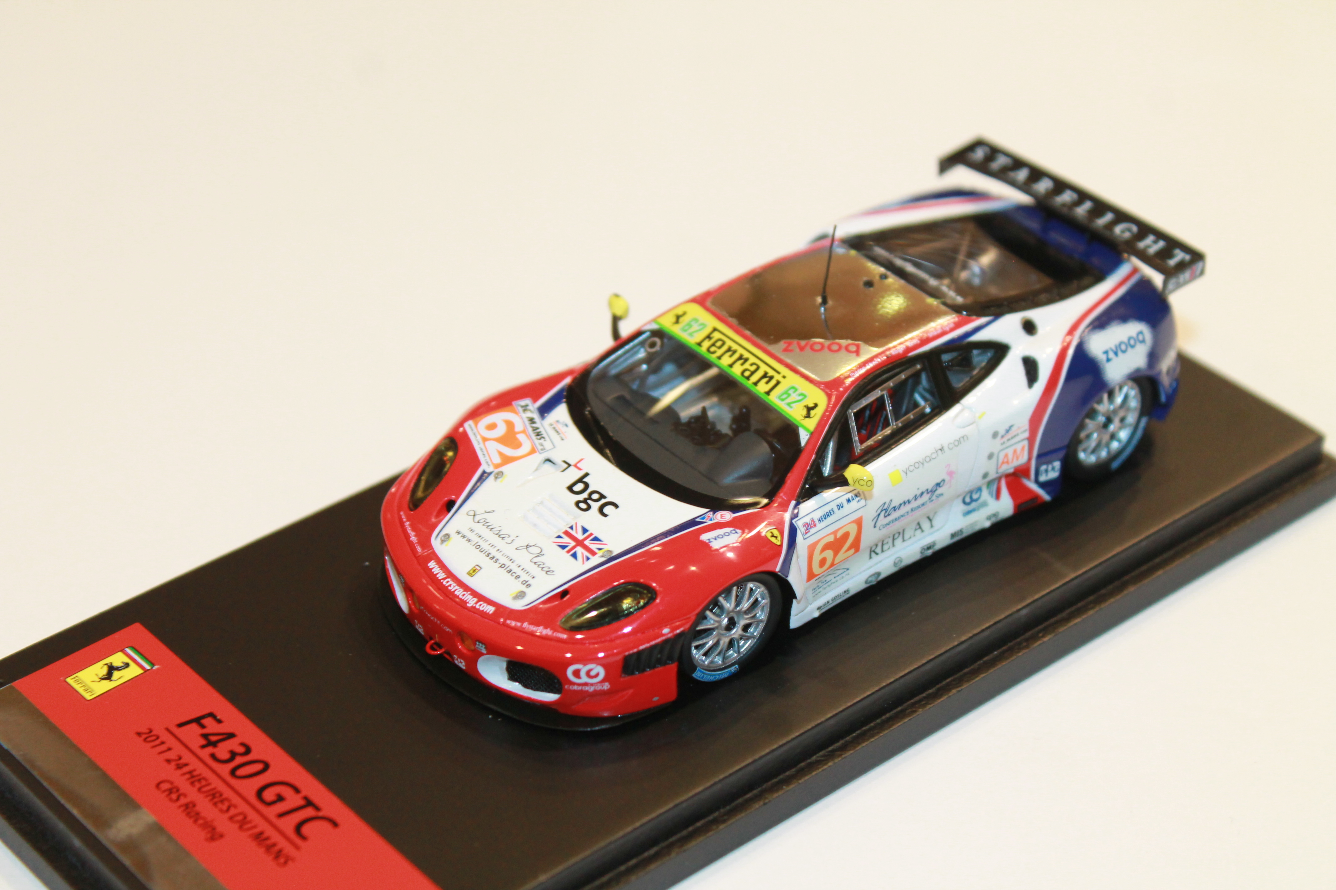 VOITURE N°62 DES 24 HEURES DU MANS 2011  TEAM CRS RACING