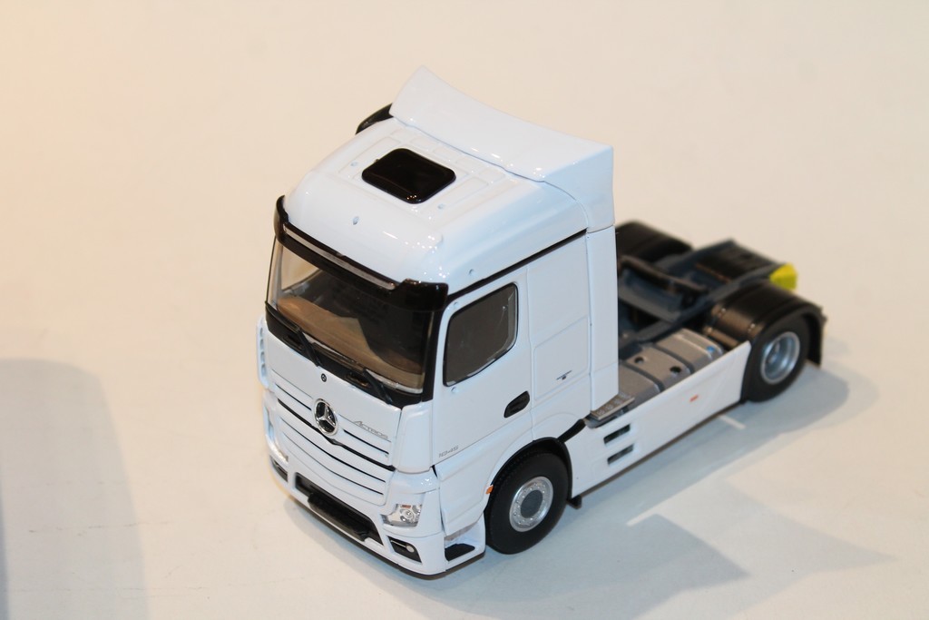 MERCEDES ACTROS 2017 BLANC ELIGOR 1/43°