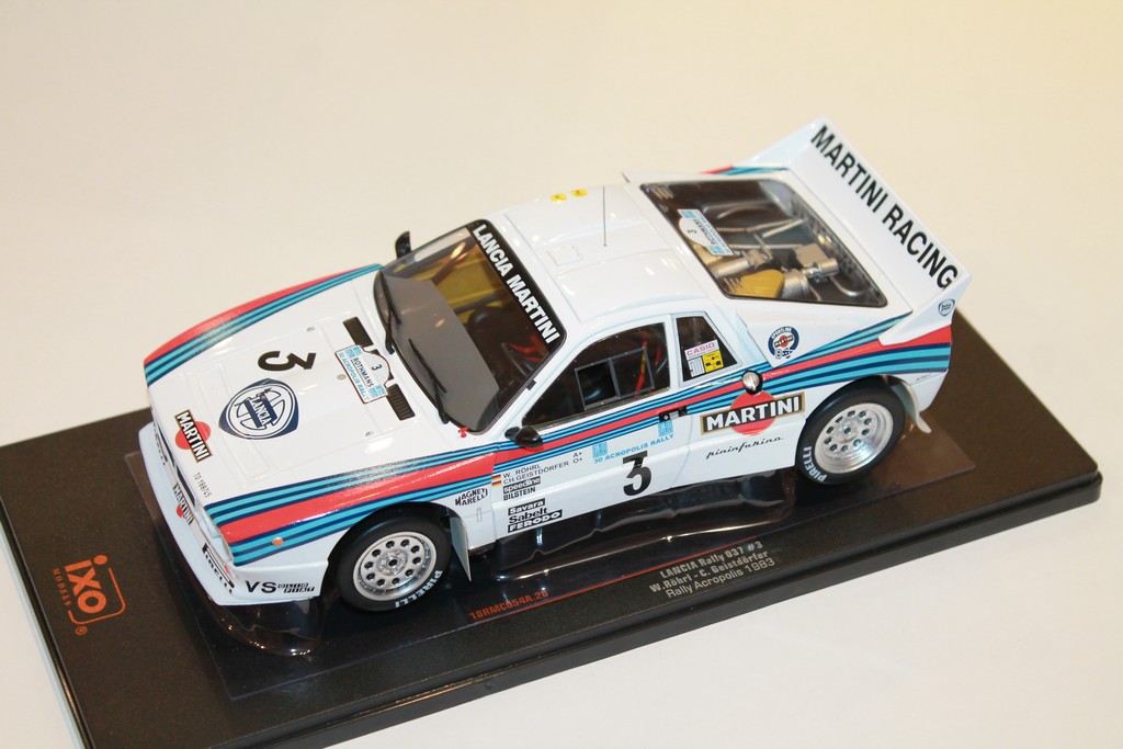 LANCIA 037 MARTINI #3 ACROPOLE 1983 IXO 1/18°