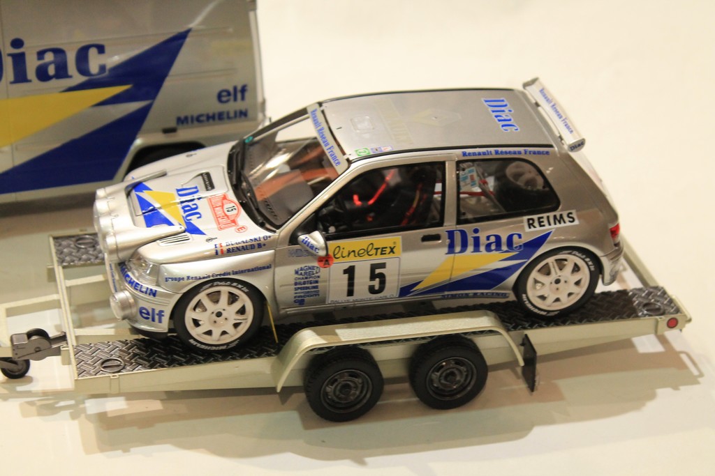 SET RENAULT DIAC MONTE CARLO 1995 OTTO 1/18°