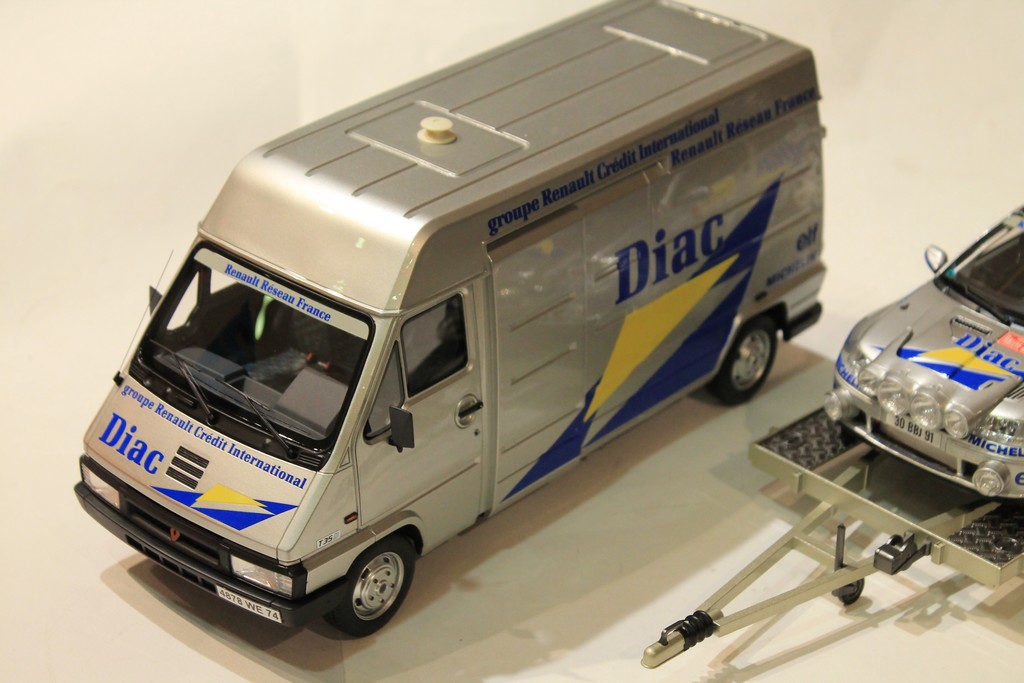 SET RENAULT DIAC MONTE CARLO 1995 OTTO 1/18°