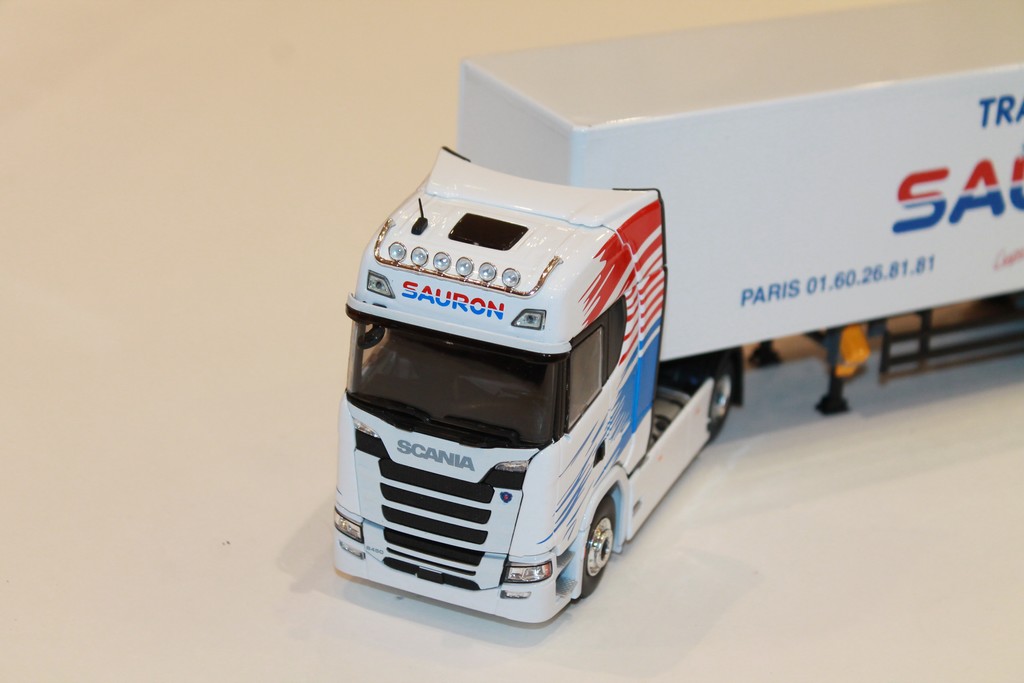 SCANIA S500 FOURGON TRANSPORTS SAURON ELIGOR 1/43