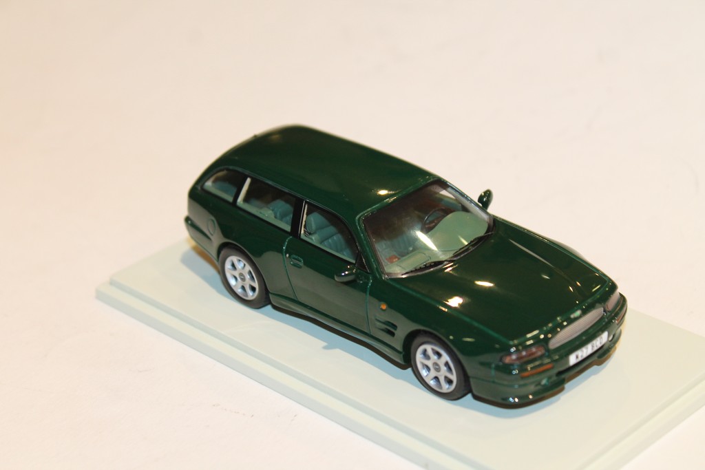 ASTON MARTIN V8 SPORTSMAN ESTATE 1989 SPARK 1/43°