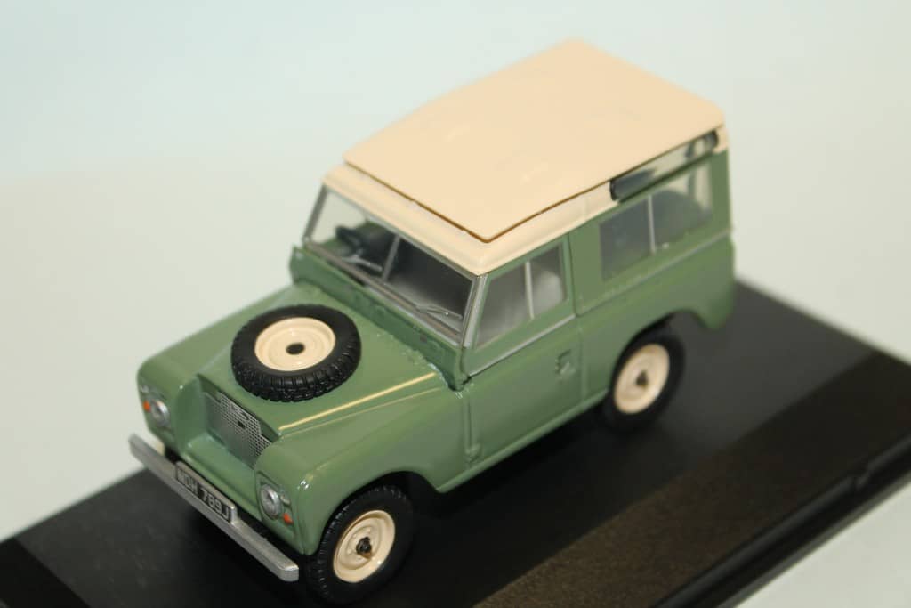 LAND ROVER SERIE IIA SWB VERT 1964 OXFORD 1/43°
