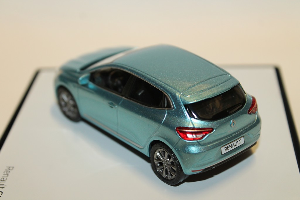 RENAULT CLIO BLEU 2019 NOREV 1/43°