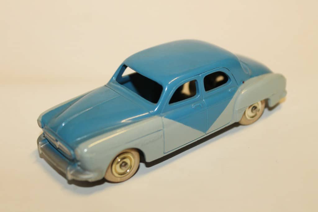 CIJ 1/43 – Renault Frégate Bleue, Modèle Restauré (occasion)