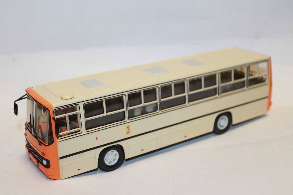 IKARUS 260 BVG PREMIUM CLASSIXXS 1/43°