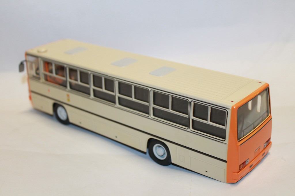 IKARUS 260 BVG PREMIUM CLASSIXXS 1/43°