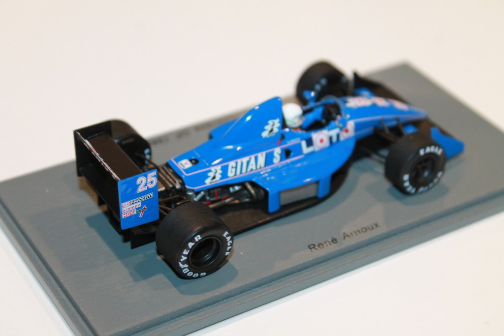 LIGIER JS31 GP DU JAPON 1988 SPARK 1/43°