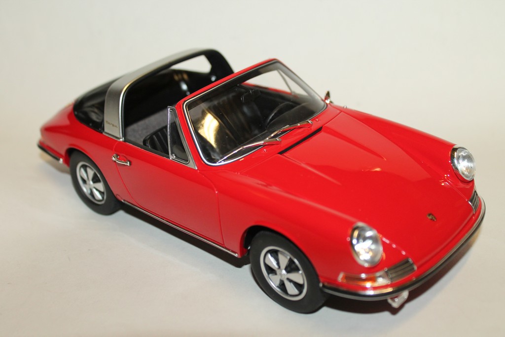 PORSCHE 911 901 TARGA ROUGE 1965 GT SPIRIT 1/18°