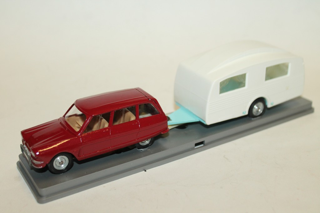 AMI 6 + CARAVANE SOLIDO 1/43°