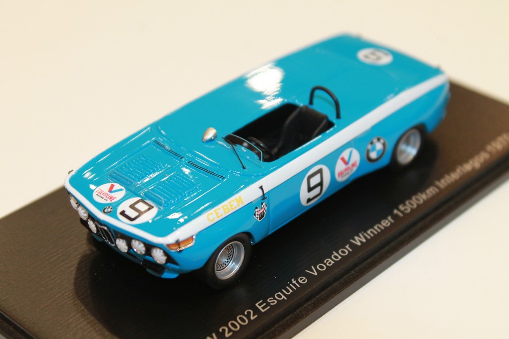 BMW 2002 N°9 ESQUIFE VOADOR 1970 SPARK 1/43°