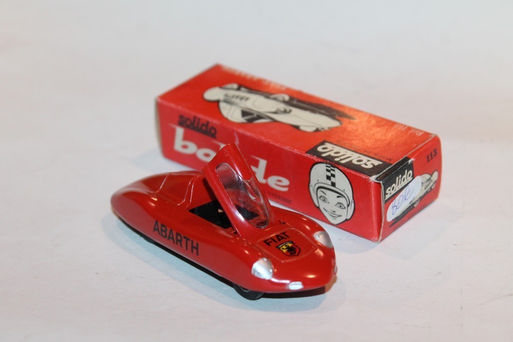 FIAT ABARTH ROUGE SOLIDO 1/43°