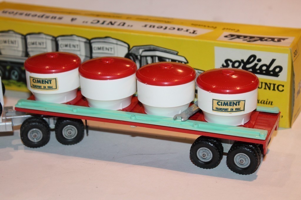 TRACTEUR UNIC "CIMENT" SOLIDO 1/43°