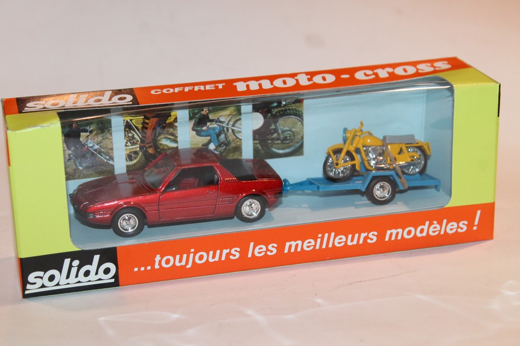 FIAT X1/9 + MOTO-CROSS SOLIDO 1/43°