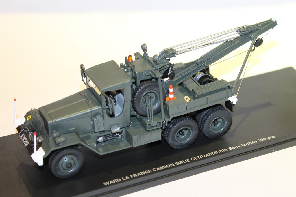 WARD LA FRANCE CAMION GRUE GENDARMERIE 1945 PERFEX 1/43°