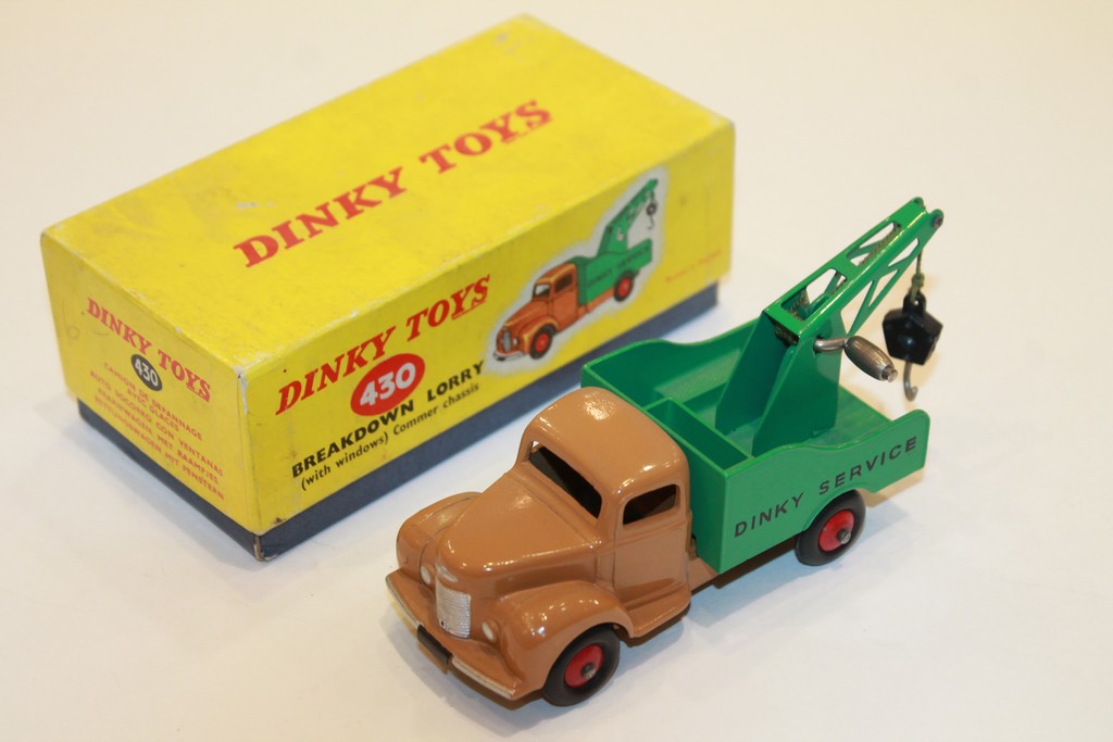 COMMER BREAKDOWN LORRY DINKY TOYS 1/43°