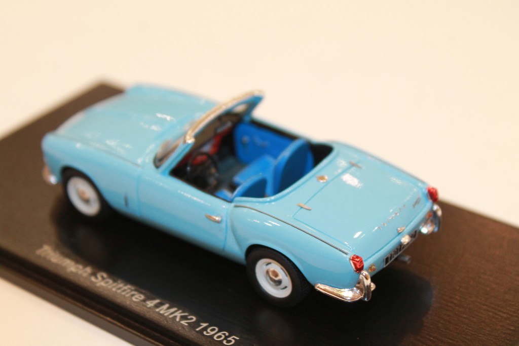 TRIUMPH SPITFIRE 4 MK2 1965 SPARK 1/43°