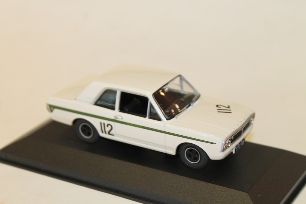 FORD LOTUS CORTINA MK2 FVA N°112 GROUPE 5  1967 VANGUARD 1/43°