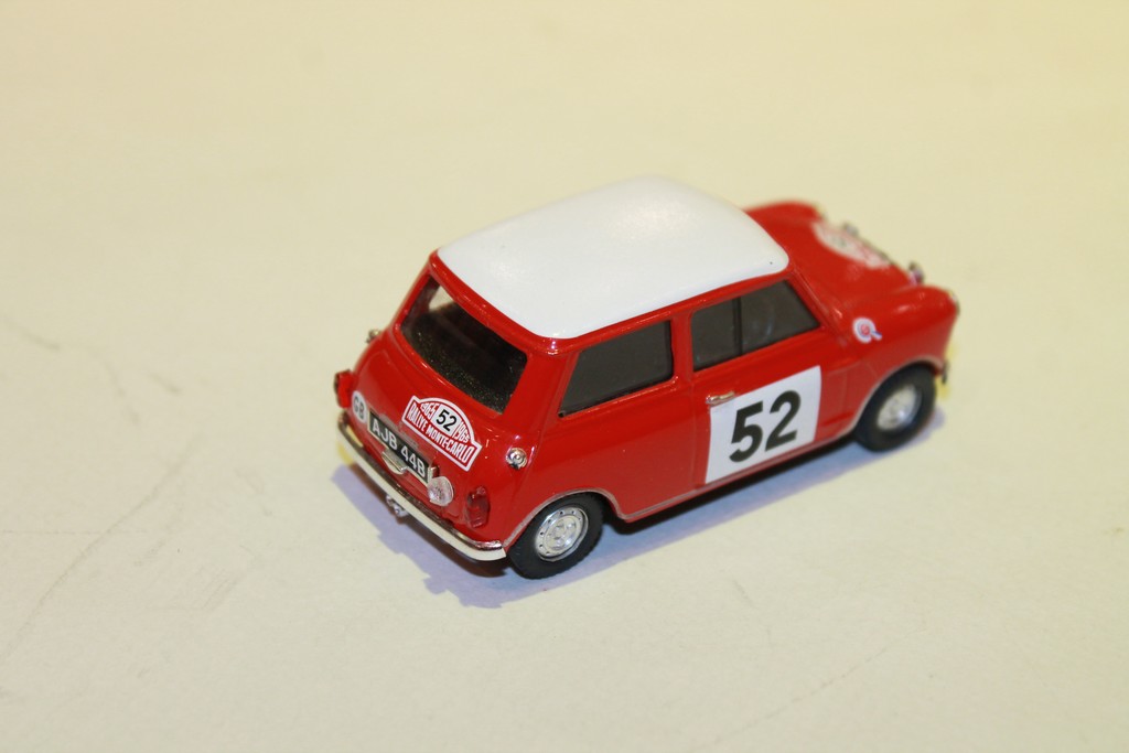 MINI COOPER S ROUGE N°52 1965 VITESSE 1/43°