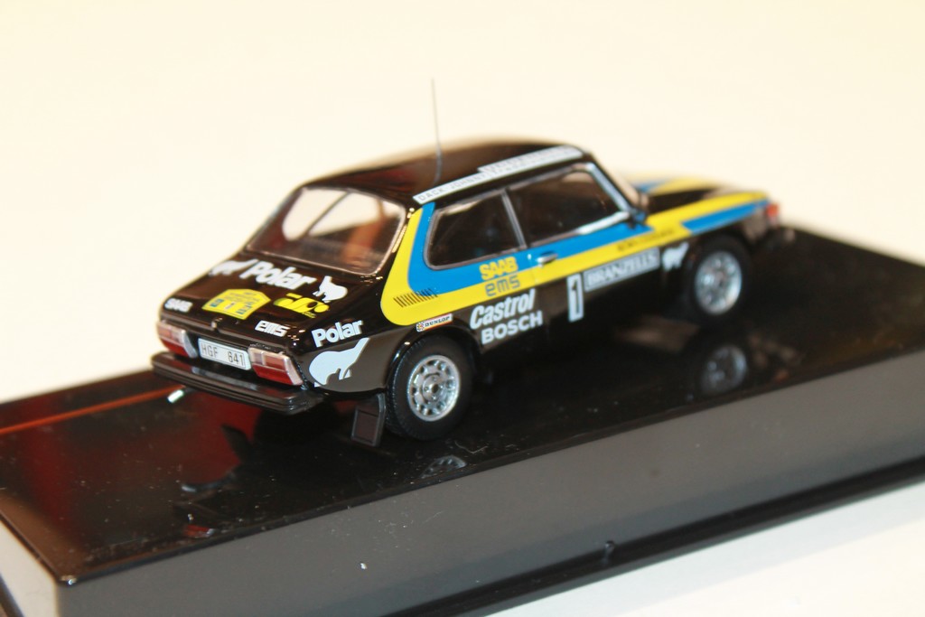 SAAB 99 EMS N°1 RALLYE SUEDE 1977 IXO 1/43°