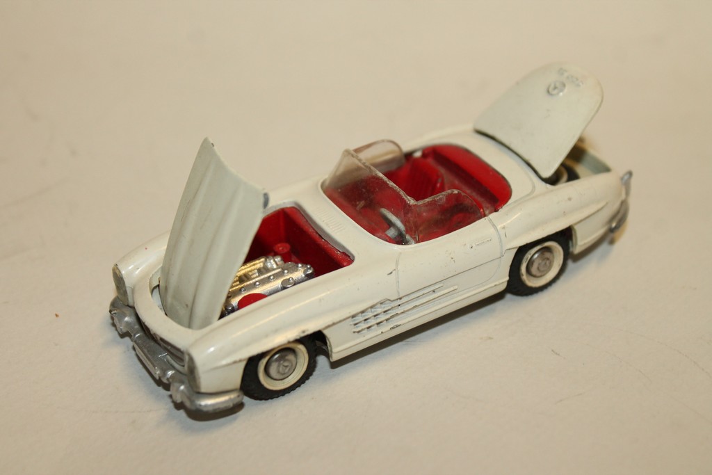 MERCEDES BENZ 300SL TEKNO 1/43°