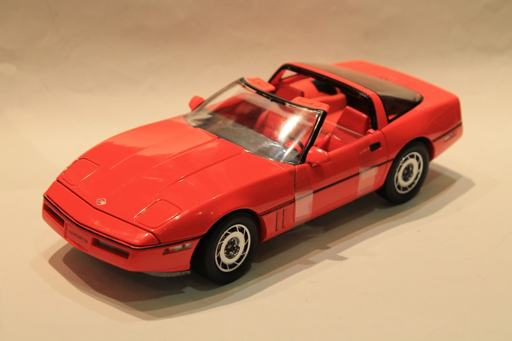 LARRY SELLERS' CHEVROLET CORVETTE C4 1985 GREENLIGHT 1/18°