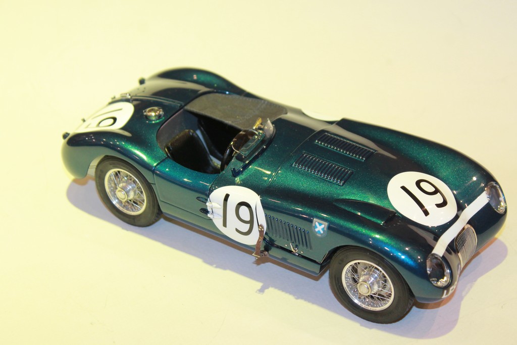 JAGUAR TYPE C N°19 GOODWOOD MEMBERS' MEETING 1954 CMC 1/18°