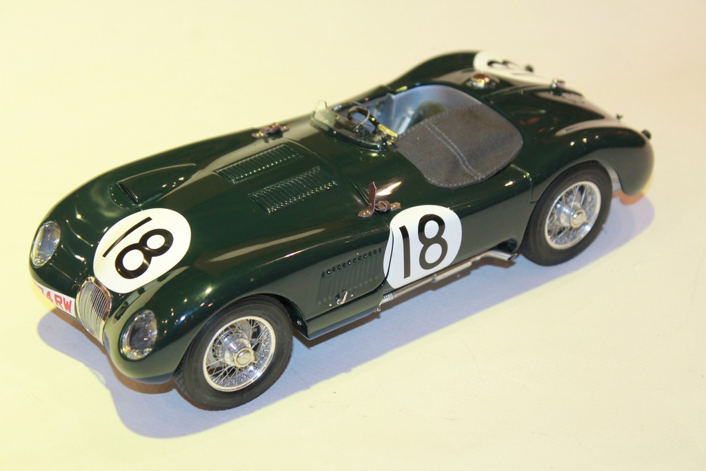 JAGUAR TYPE C N°18 WINNER LM 1953 CMC 1/18°