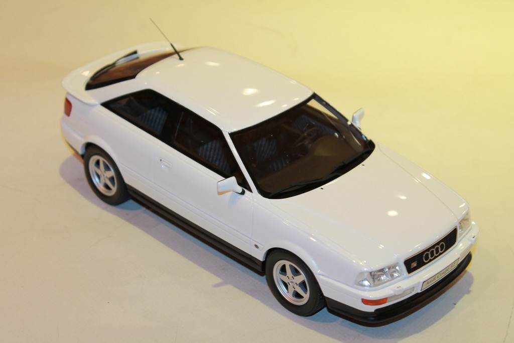 AUDI COUPE S2 BLANC OTTOMOBILE 1/18°