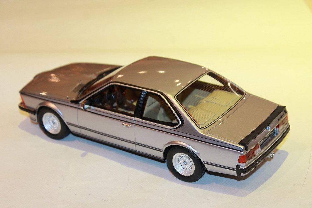 BMW E24 635 CSI GRIS OTTOMOBILE 1/18°