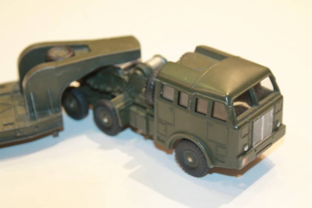BERLIET PORTE CHAR DINKY TOYS 1/43°